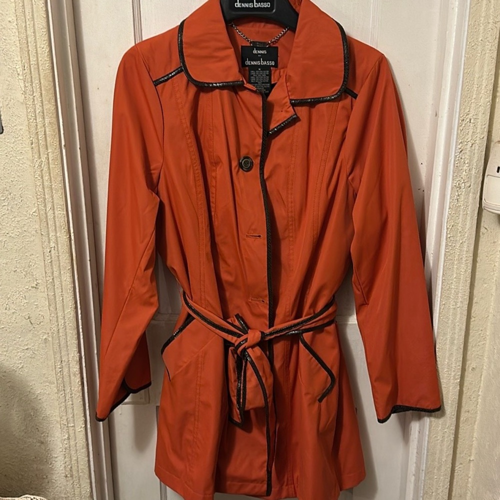 Dennis Basso Short trench